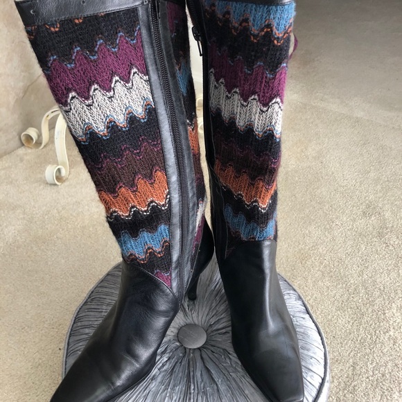 Bellini leather & fabric boots, size 8. - Picture 6 of 6